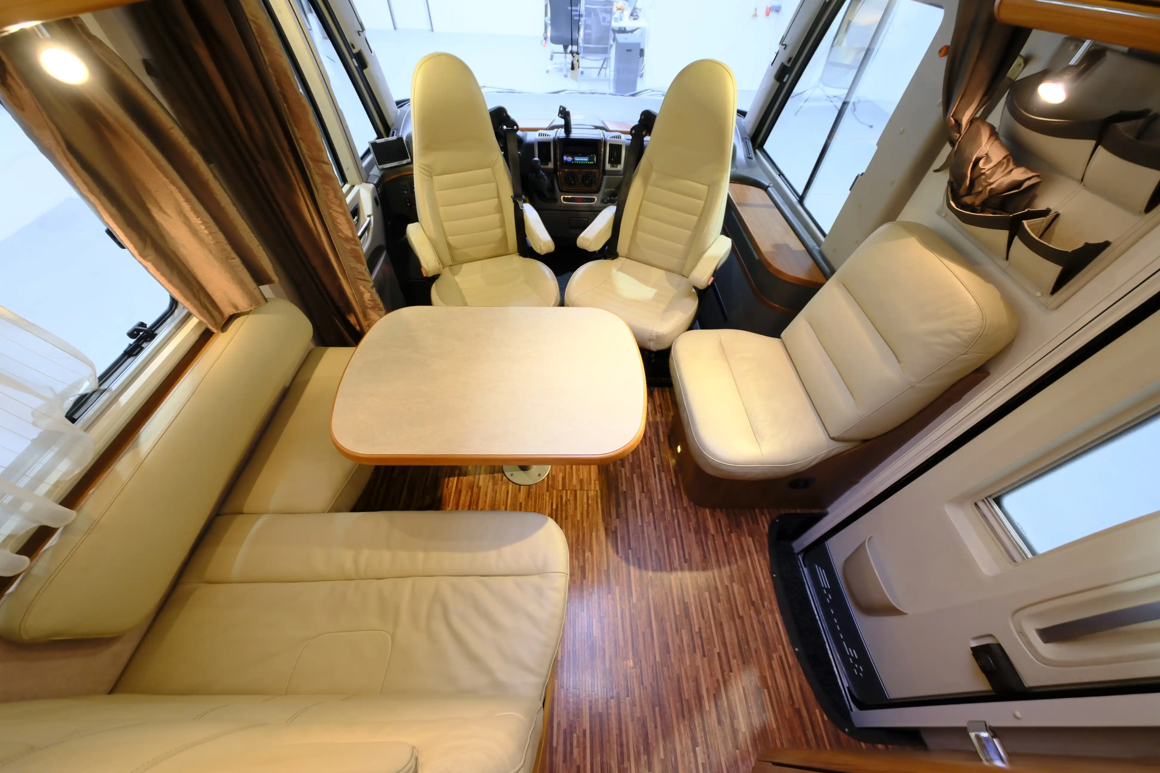 HYMER-ERIBA B 614 SL - Ansicht 8